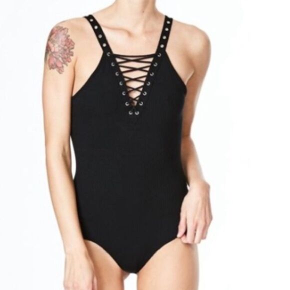 LF Lace Up Bodysuit NWT by Emma & Sam Size XS - Picture 1 of 6